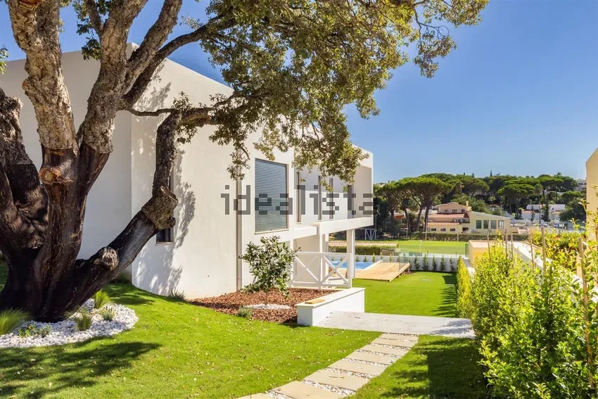 Chalet in Quarteira